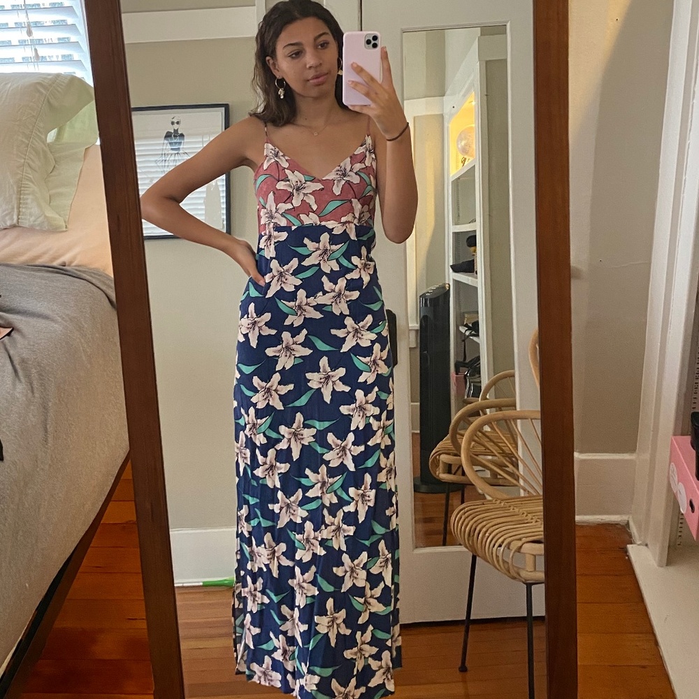 BRAND NEW HAWAIIAN MAXI DRESS